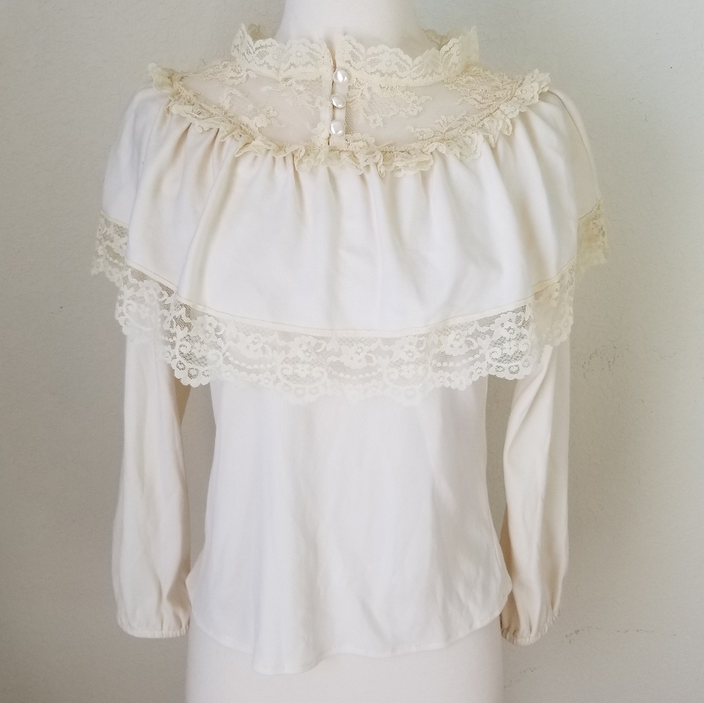 Vintage Cream Caplet Lace Neck Shirt